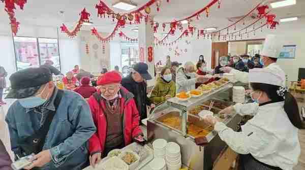民之所望｜老年人口达550万人，上海如何让他们享幸福晚年