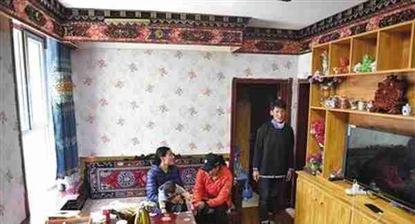 北京援建玉树10年来解决1405户住房问题