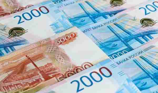 俄罗斯银行再次出现人民币短缺现象
