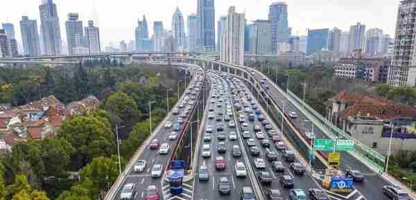 为何今年以来上海高架道路“越来越堵”？这两个因素很重要
