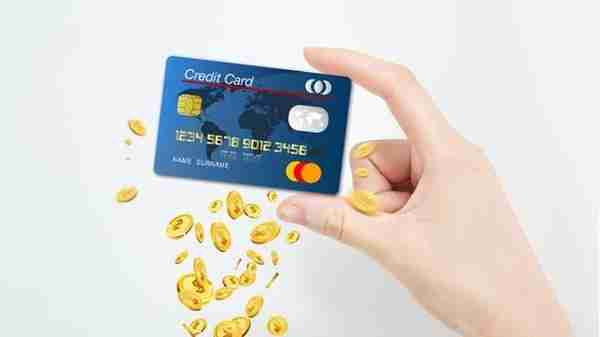 每月都用信用卡透支，但每个月都准时还款，银行会冻结信用卡吗