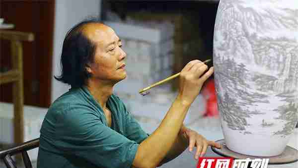 从一片陶瓷的前世今生，看“中国界牌”如何逆天改命