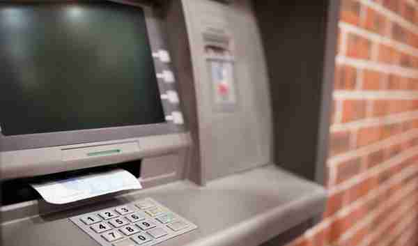 津巴布韦投放首个比特币ATM机