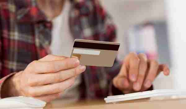 信用卡逾期还款影响个人征信，如何做才能消除银行不良征信记录？