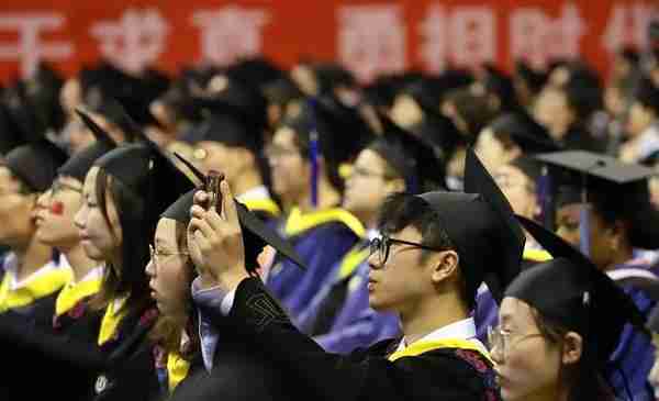 唱响未来之歌——江苏大学校长颜晓红在2021届毕业生毕业典礼上的讲话