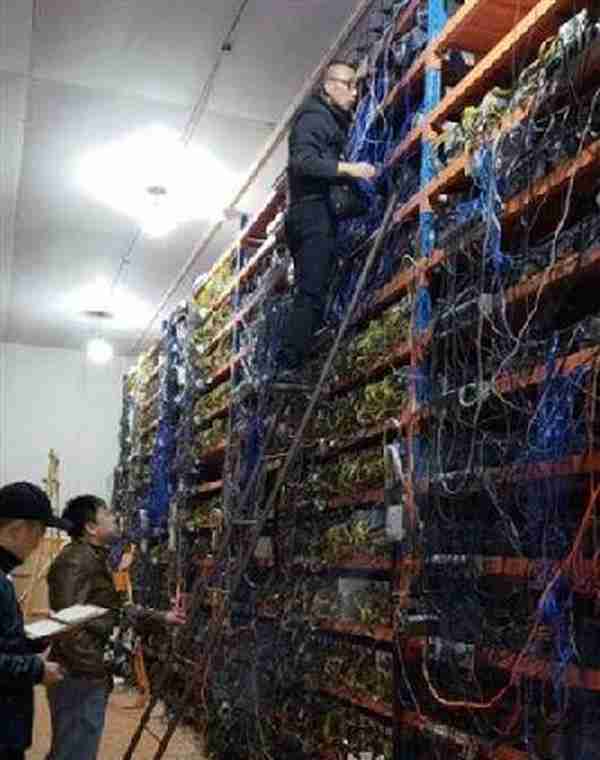 团伙“挖矿”窃电100余万元 哈尔滨警方破获首例虚拟货币窃电案