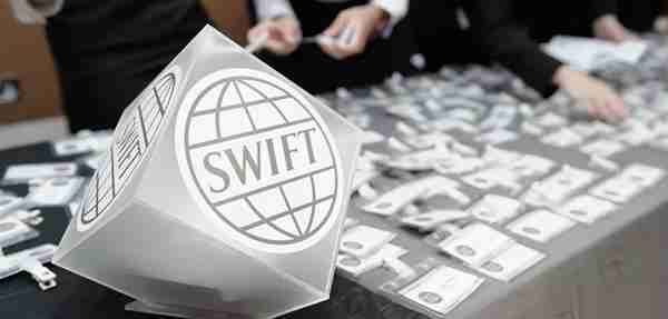 俄银行被剔除出SWIFT系统是双刃剑