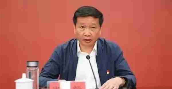 江西政协原副主席肖毅被捕：曾罕见被通报“挖矿”，与苏荣案有牵连