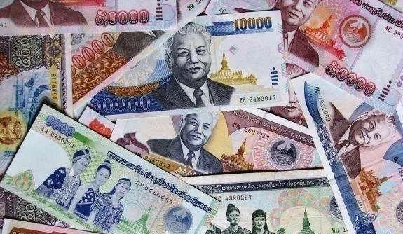 惨！疫情半年，老挝华人的钱都被“偷”了……