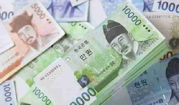 在亚洲发达国家中，韩元贬值仅次于日元，汇率创近13年来新低