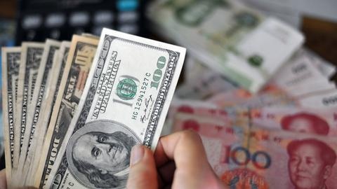 人民币对美元汇率跌破7.2关口，2008年2月以来首次