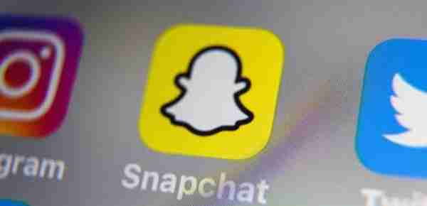 超1/3美国年轻用户最爱用「Snapchat」，「Facebook」仅占2%