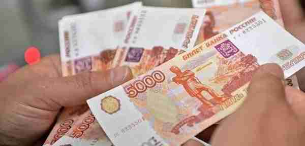 俄乌战争长期化，能源与卢布挂钩，卢布会成为第二大货币吗？