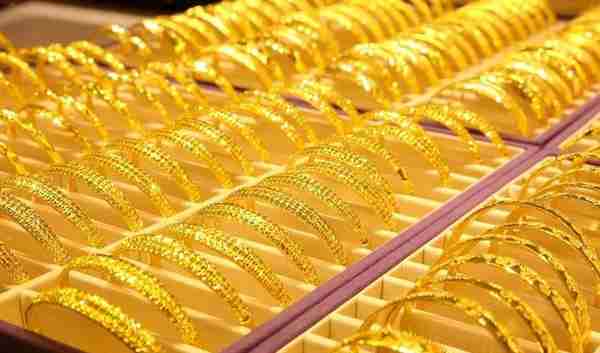 黄金饰品425一克，你买的首饰赚钱了吗？怎么购买黄金饰品最划算