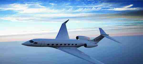 换飞机!C罗4.5亿买超大私人飞机,最多可载19人,小飞机卖给姆巴佩