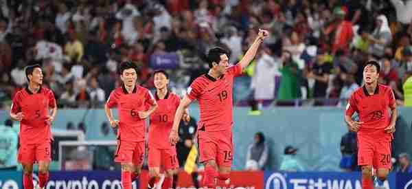 韩国进世界杯16强后，球员每人1.6亿韩元奖金很高？比国足差远了