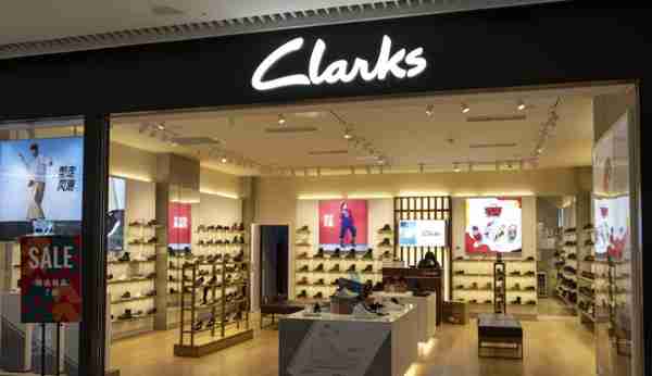 非凡中国收购Clarks还拟转港股主板上市，李宁买买买也补弹药