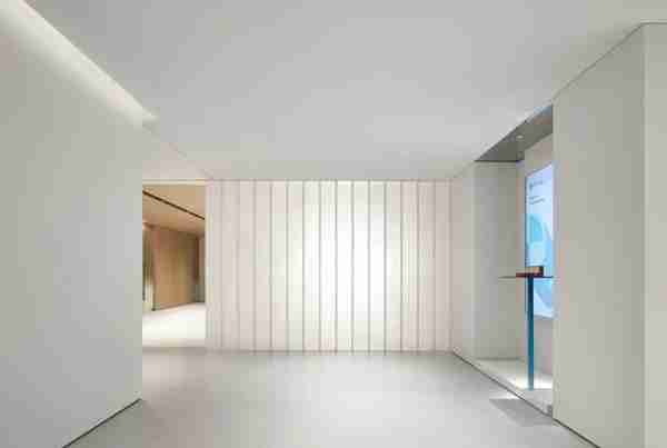 UNStudio改造荷兰银行总部大楼；泊赫设计打造蔚来长沙体验中心