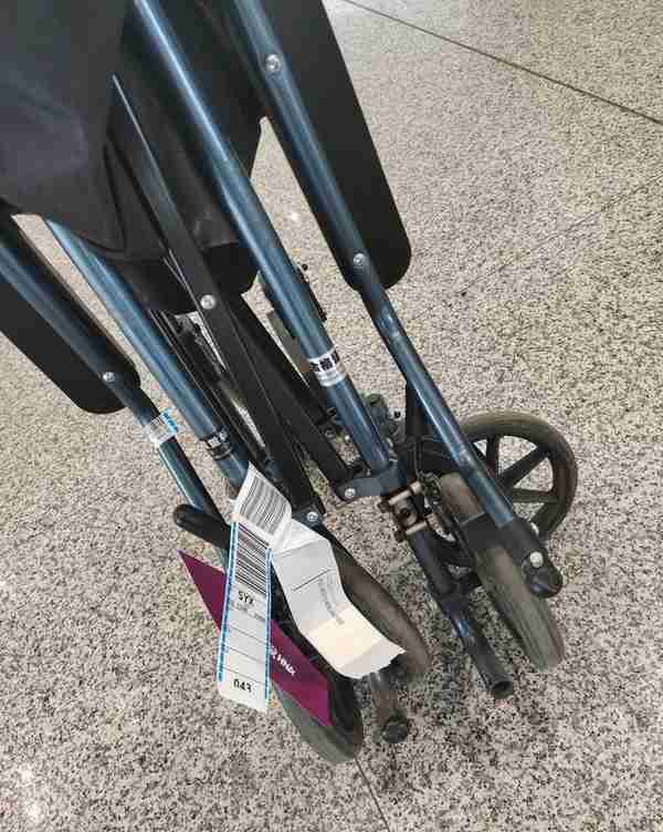 亲身经历，残疾人（乘坐轮椅）如何乘坐飞机
