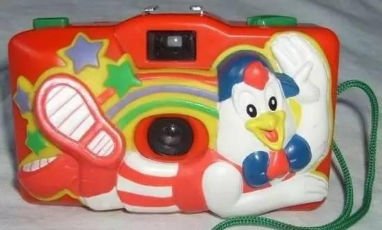 Po出人生中的第一台相机, 说完就暴露年龄了！