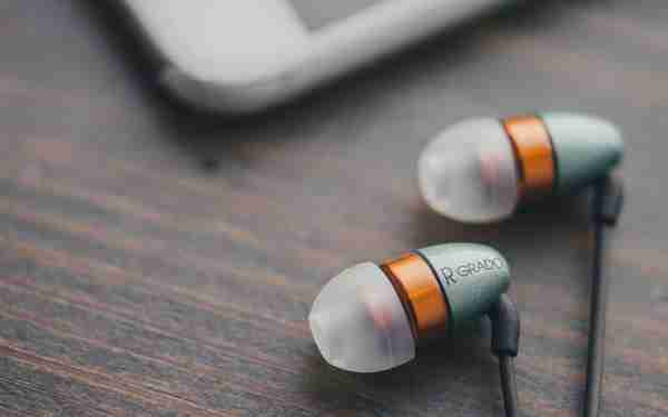 耳机怎么挑：唠唠那些“耳熟能详”的耳机品牌