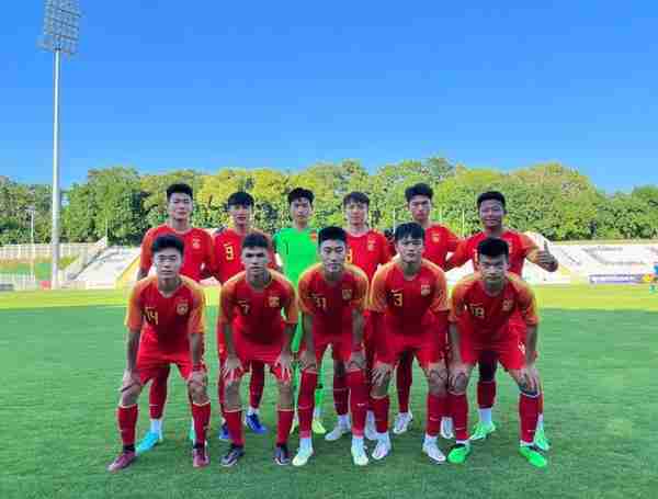 U19国足顶住压力闯进亚青赛决赛，领队邵佳一：能出线，确实不容易