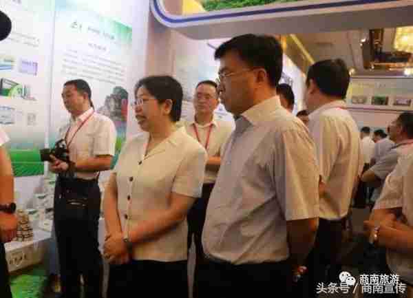 「来自南京的报道」商南在陕南绿色循环经济项目推介会签订10亿元新能源项目